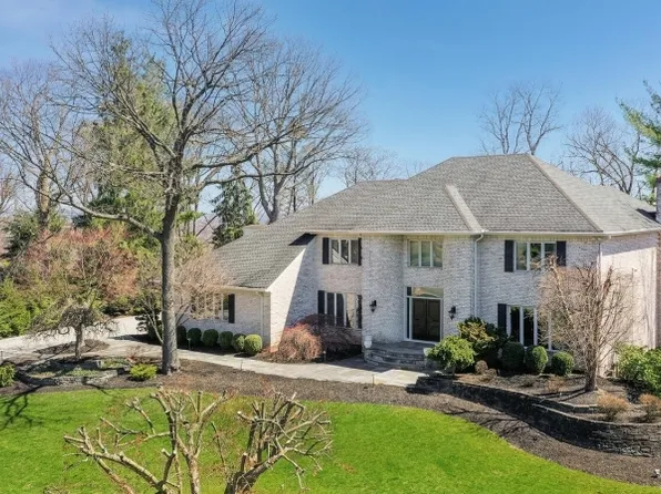 8 Highview Ct, Montville Twp., NJ 07045