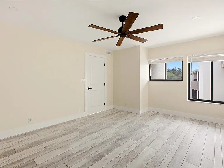 412 Southwind Dr #E2 — Photo 13