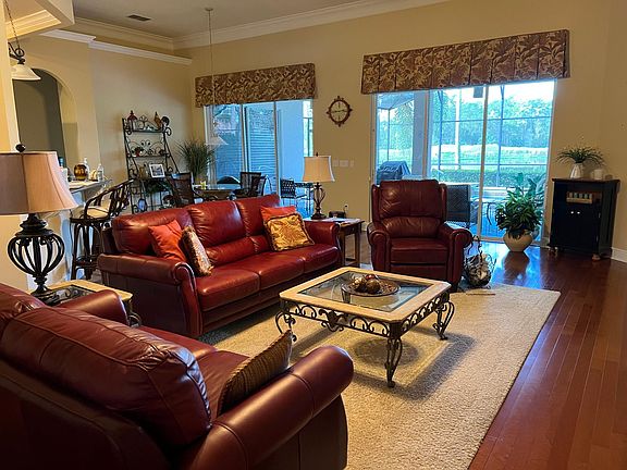5th image of 1577 Shadowmoss Cir