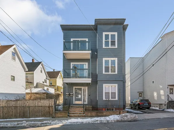 7 Shute St, Everett, MA 02149