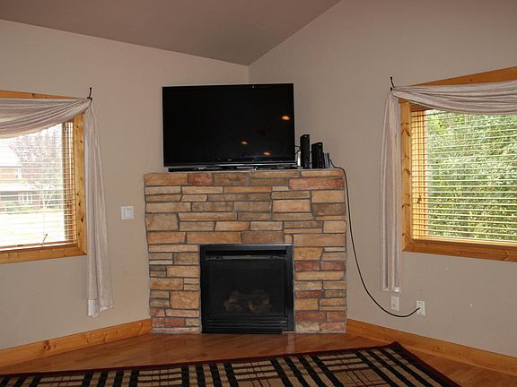 5th image of 318 Byers Ave
