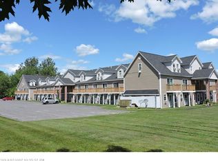 35 Mathews Ave APT 13, Waterville, ME 04901