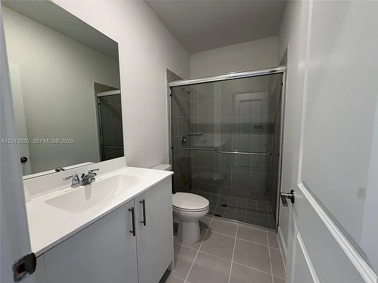 2384 SE 29th Dr #2384 — Photo 32