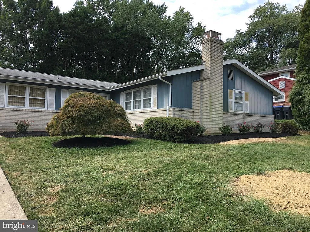 107 Saint Regis Dr photo 1