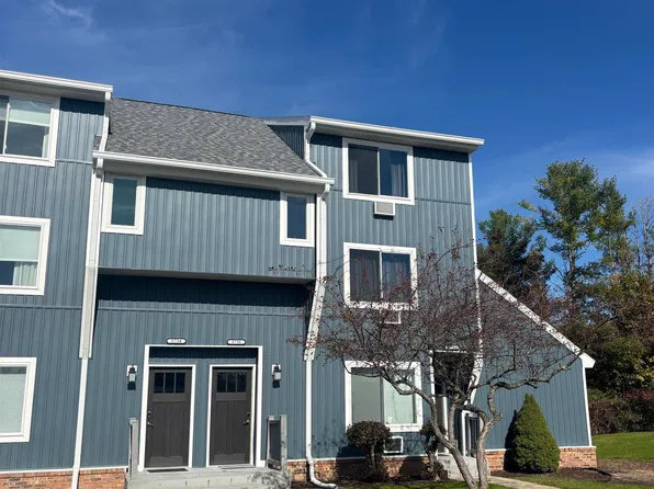 5736 Hilltop Way, Williamsburg, MI 49690