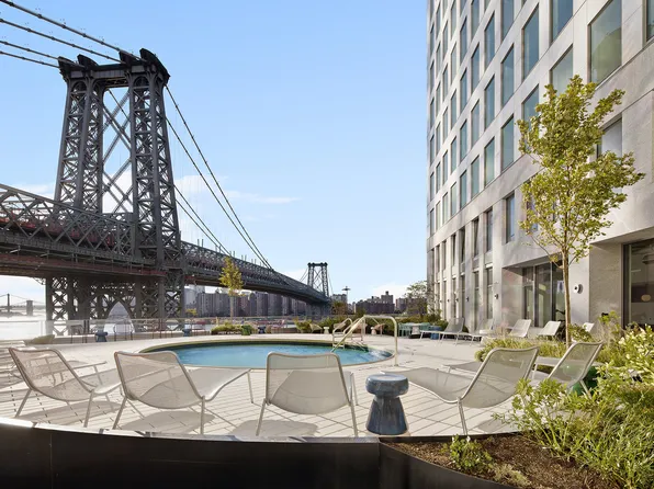 8 South 4th Street image 11 of 27