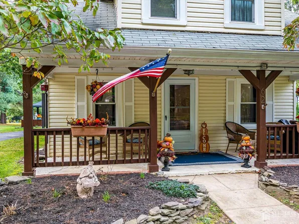 62 Taylors Mills Rd, Manalapan, NJ 07726