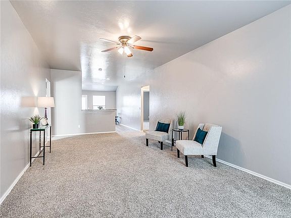 3rd image of 1110 Ironstone Dr