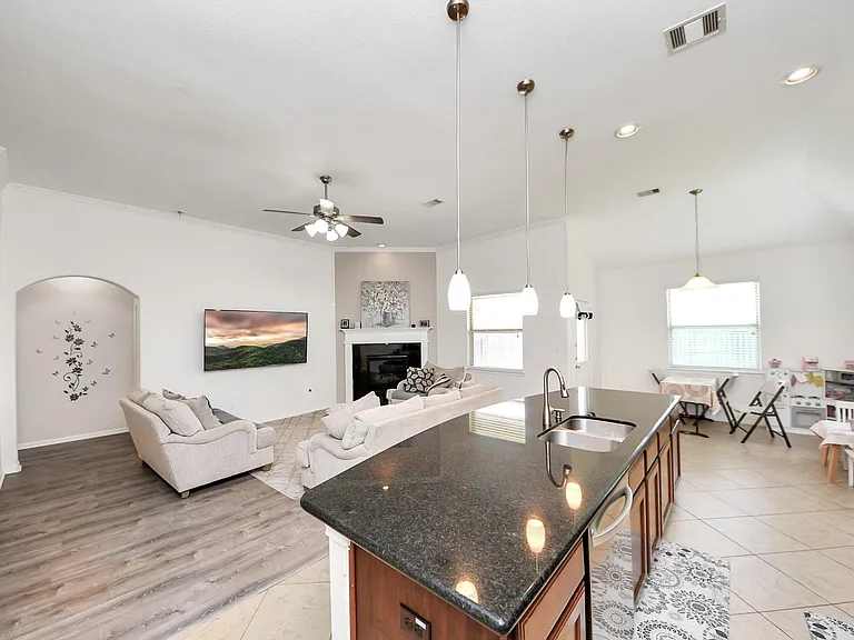 20626 Bandrock Ter — Photo 23