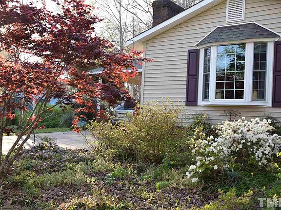 4th image of 1824 Laurie Dr