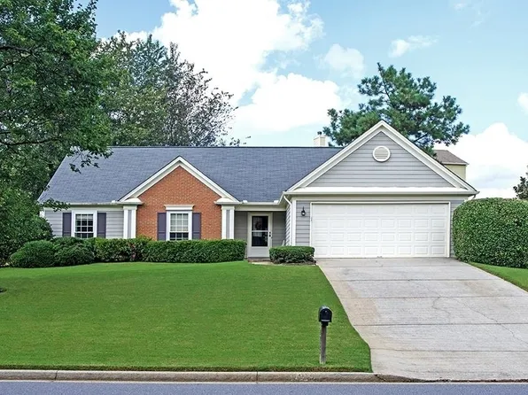 7035 Brassfield Dr, Cumming, GA 30041