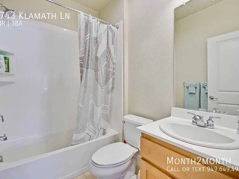 3743 Klamath Ln — Photo 24