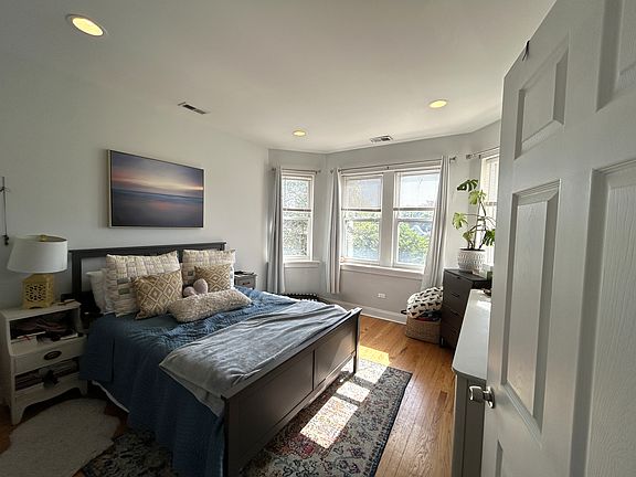 2nd image of 2102 N Albany Ave APT 3