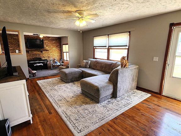 5th image of 7018 Emiline St