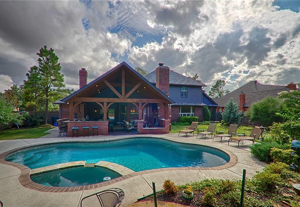 1st image of 709 Glenridge Dr