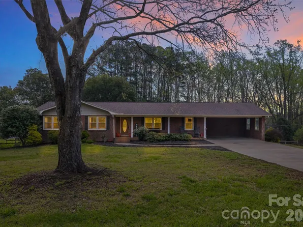 4022 Lynn Cir, Shelby, NC 28152