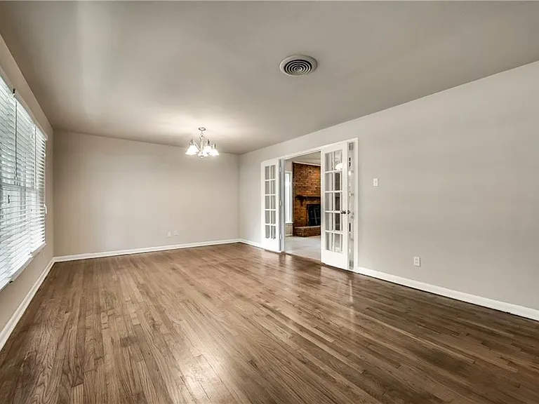 1601 Larkspur Dr — Photo 13