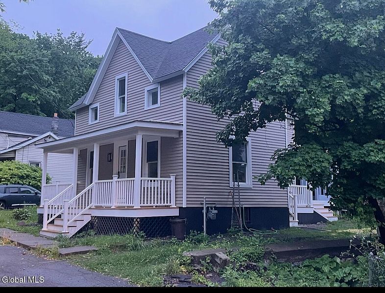 2nd image of 6 Clayton Street