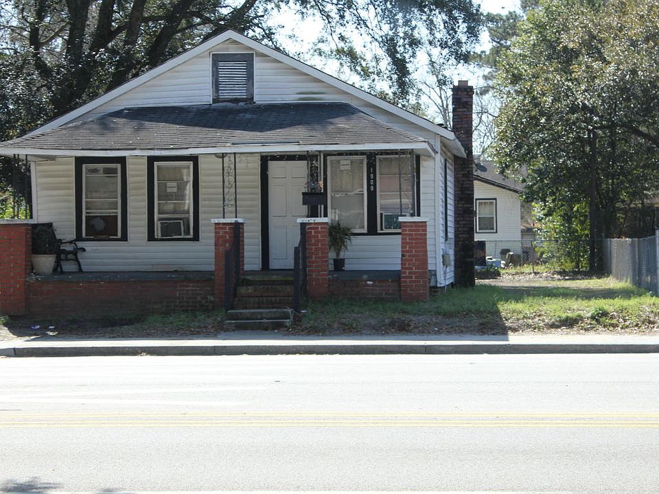 1st image of 1909 E Montague Ave