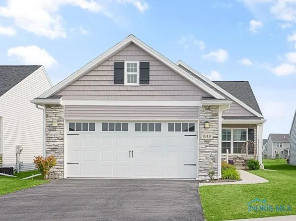 8748 Lidstrom Ct, Sylvania, OH 43560