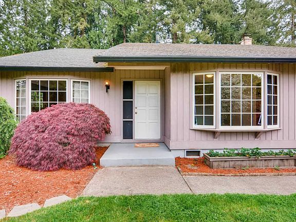 2nd image of 2676 SE Lupine Ct