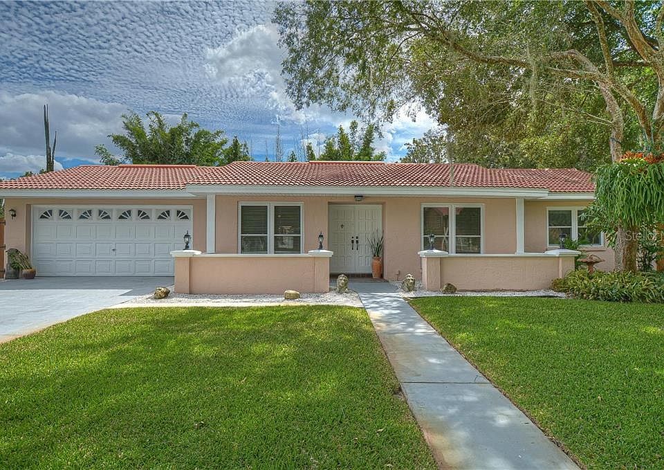 1st image of 1220 La Brad Ln
