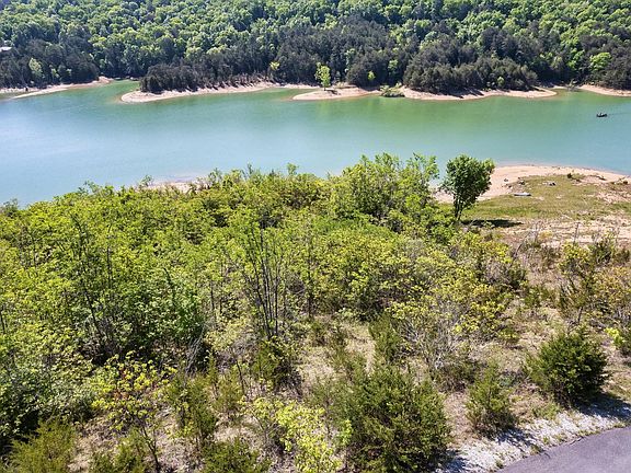 5th image of 15 Bay View Point Lot 15