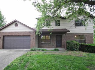 209 Chestnut Ct, O Fallon, IL 62269