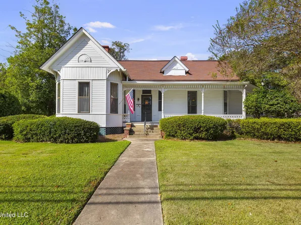 3267 S Liberty St, Canton, MS 39046