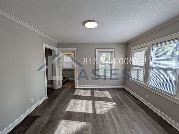 5th image of 5809 Woodland Ave