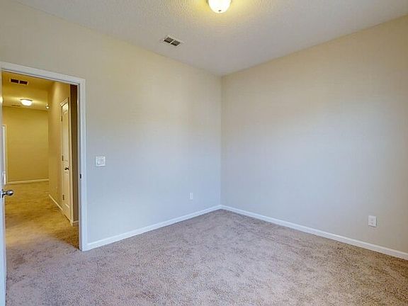 5th image of 63 Pindo Palm Dr