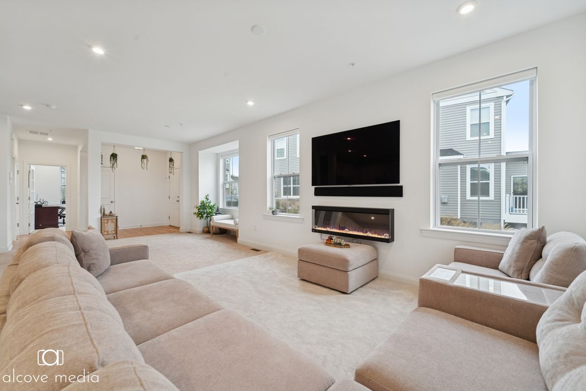 next background image