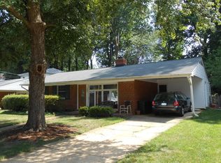 1207 Cottage St SW, Vienna, VA 22180