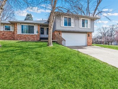 1761 NW 80th Ct, Clive, IA, 50325