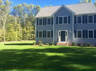 39 Slater St, Rehoboth, MA 02769