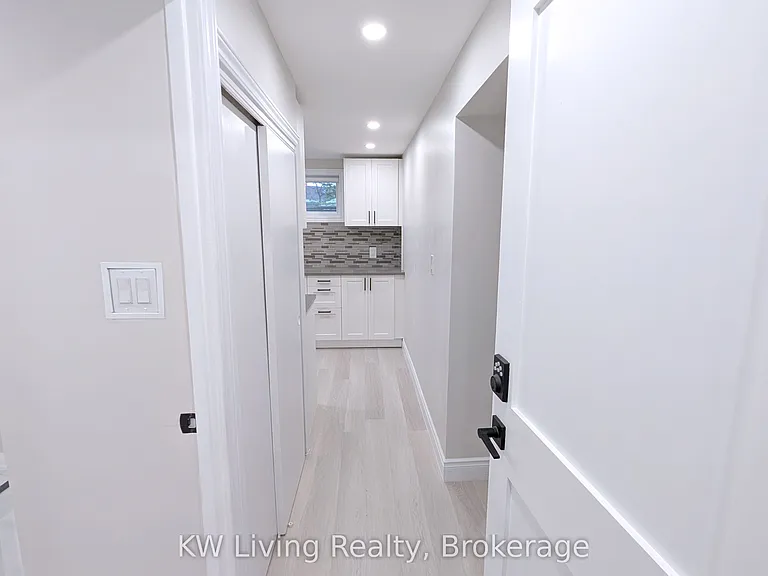 31 Bowerbank Dr #B2 — Photo 13