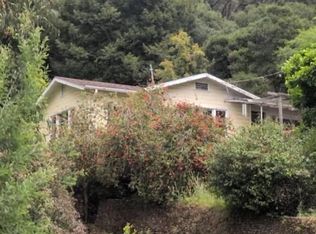 6401 Leona St, Oakland, CA 94605