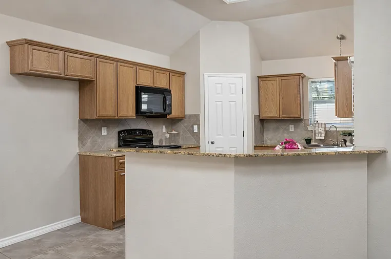 3714 Ridgemont Drive - 1 — Photo 3