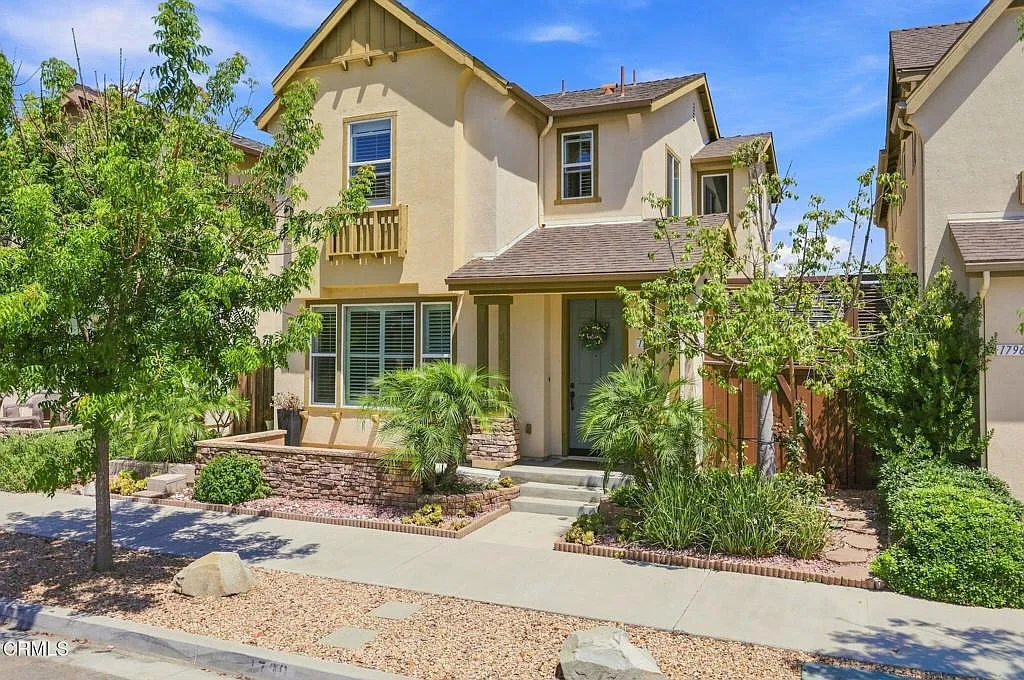 3 bed, 2.5 bath, 1794 sqft, $4,050 — Photo 1