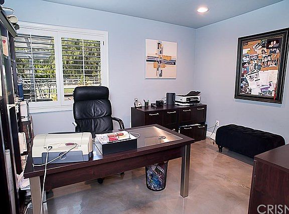 5th image of 6239 Penfield Ave