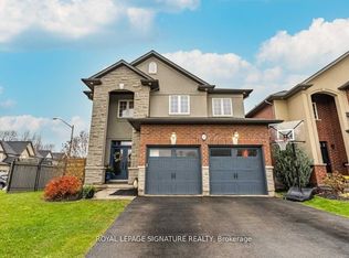 72 Secinaro Ave, Hamilton, ON L9G 0C6