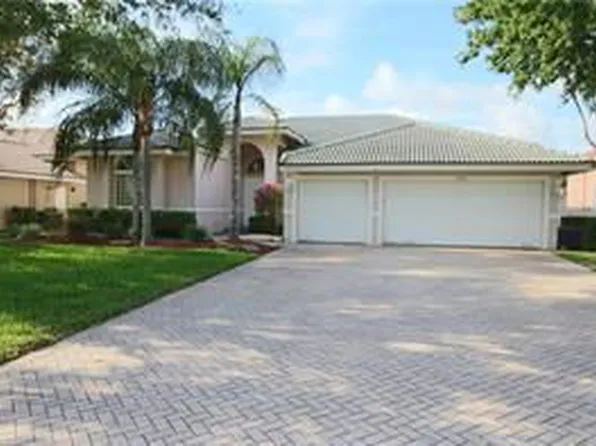 12459 NW 52nd Ct, Pompano Beach, FL 33076