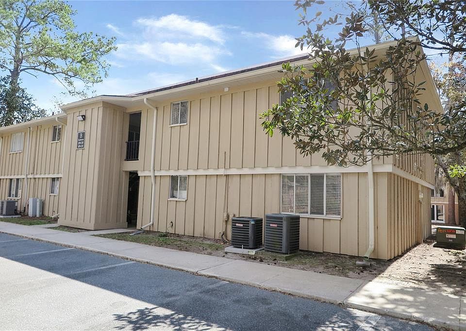 1st image of 507 NW 39th Rd APT 210