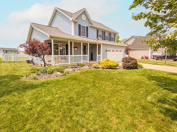 2nd image of 813 Buckeye Ln