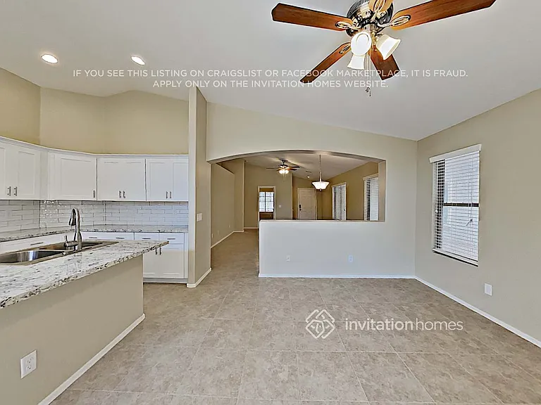 2677 W Half Moon Cir — Photo 7
