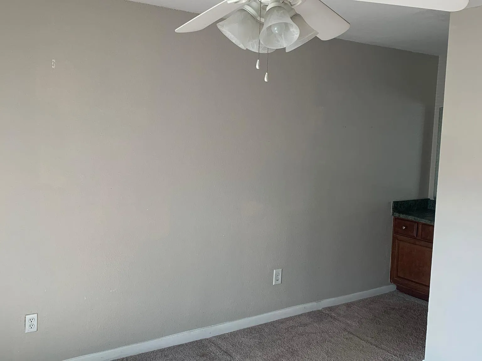 1481 Center St — Photo 4