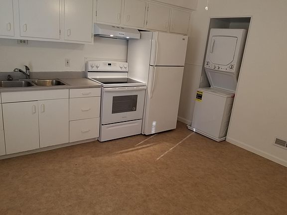 3rd image of 1223 Kraft St