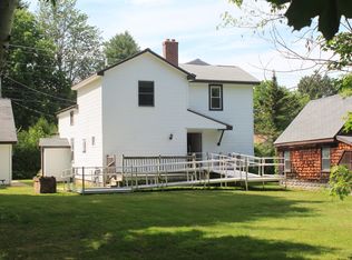 256 Manley Rd, Auburn, ME 04210