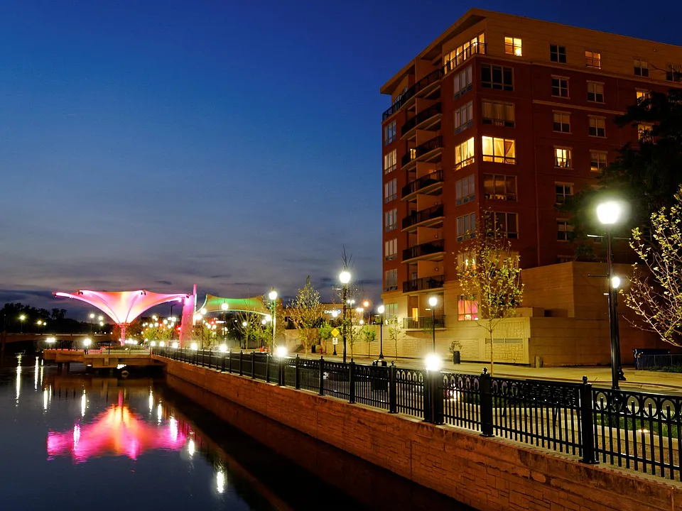 Fountain Square on the River