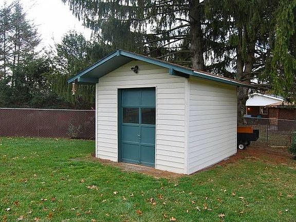 Storage shed